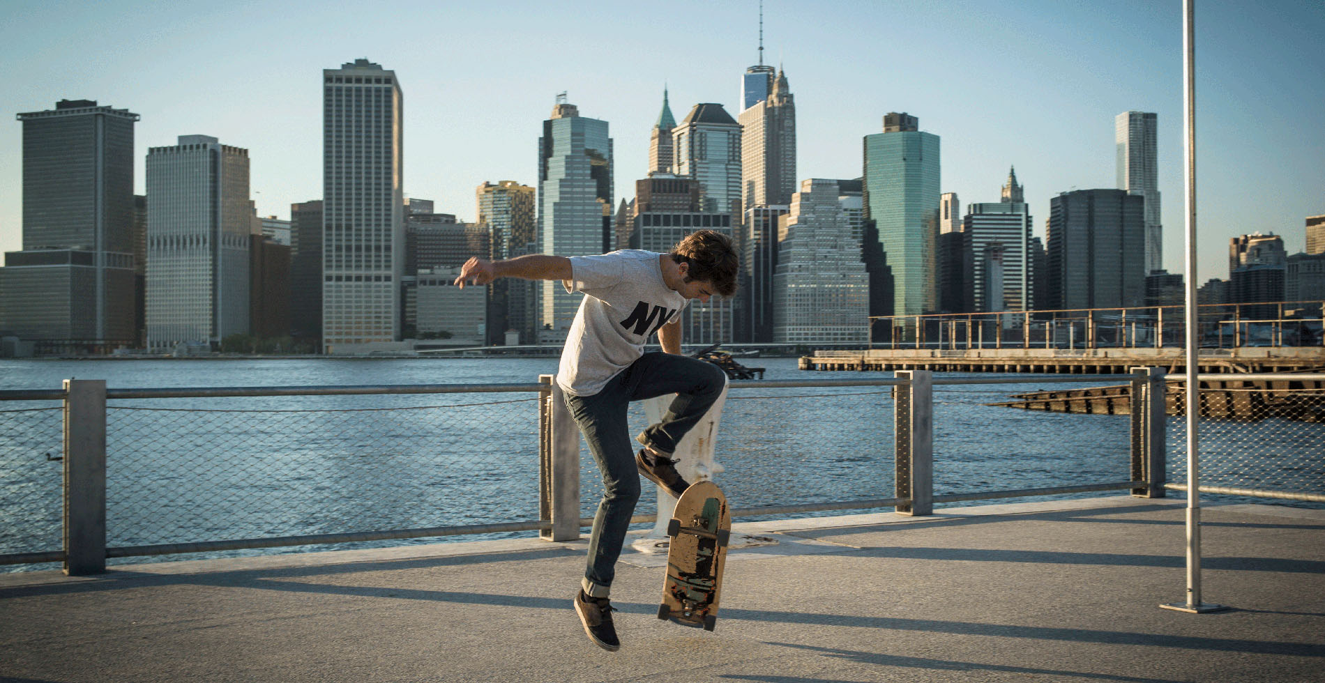 A young person enjoying New York. Image: Getty